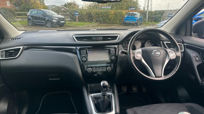 Nissan Qashqai 1.5 dCi Acenta Premium 5dr Diesel Hatchback